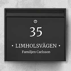 Namnskylt brevlåda - Brevlådeskylt D08: Postlåda med gata, husnummer och  namn